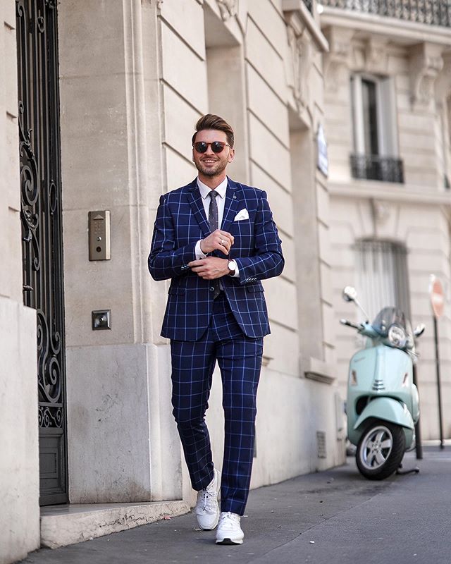 New Blue Check Plaid Mens Groom Wedding Suits Groom Double Breasted Peaked Lapel Formal Work Prom Office Blazer Jacket(Jacket+Pants)