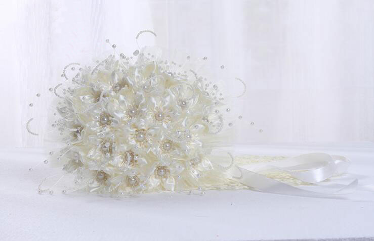Pearl Silk Bridal Bouquet Romantic Rose Hand Flowers Silk Ribbon Pearl Wedding Bridesmaid Bouquet Floral Decoration