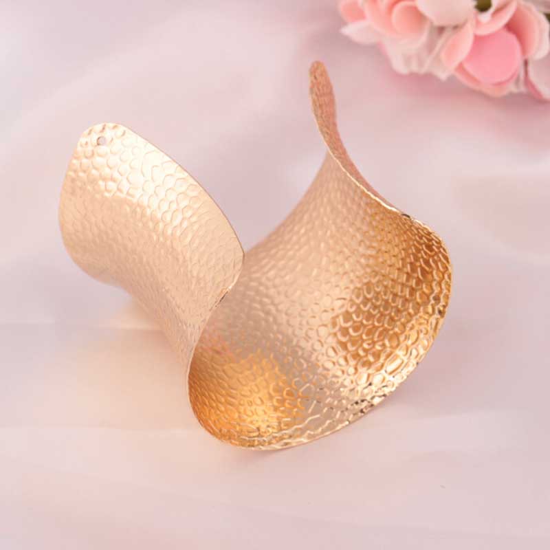 Wholesale- Big Bracelets Amp Bangles For Women Men Gold/Silver Color Alloy Male Female Cute Cuff Bangle Bracelet Fashion Jewelry