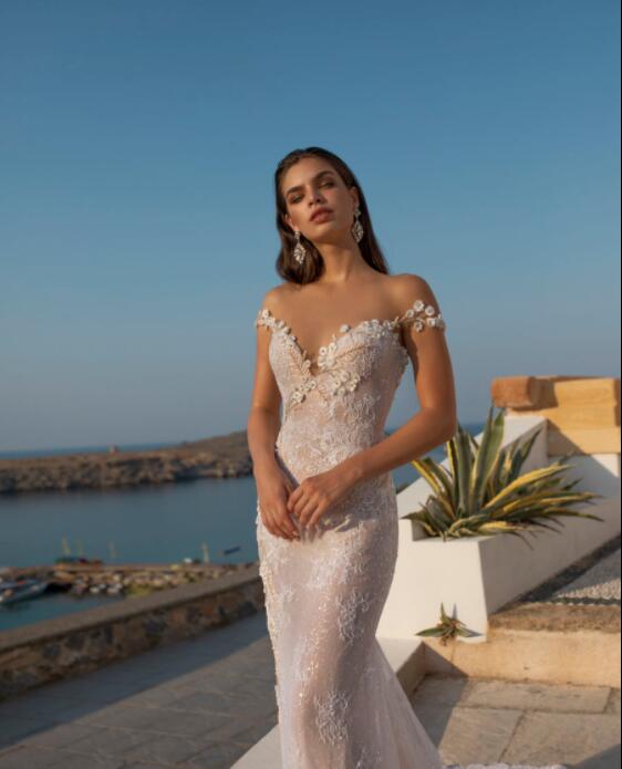 Lian Rokman Mermaid Wedding Dresses Lace Appliques Off The Shoulder Trumpet Wedding Dress Sweep Train Backless Robe De Mariee