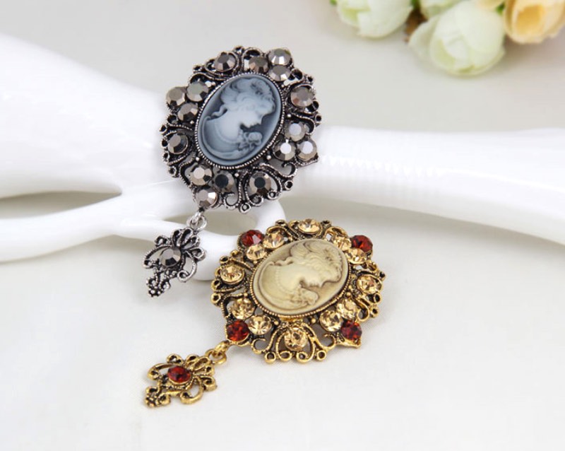 Jewelry Brooch Retro Beauty Head Crystal Brooches Royal Court Style Alloy Studded Accessories Pin 2 Colors Wholesale