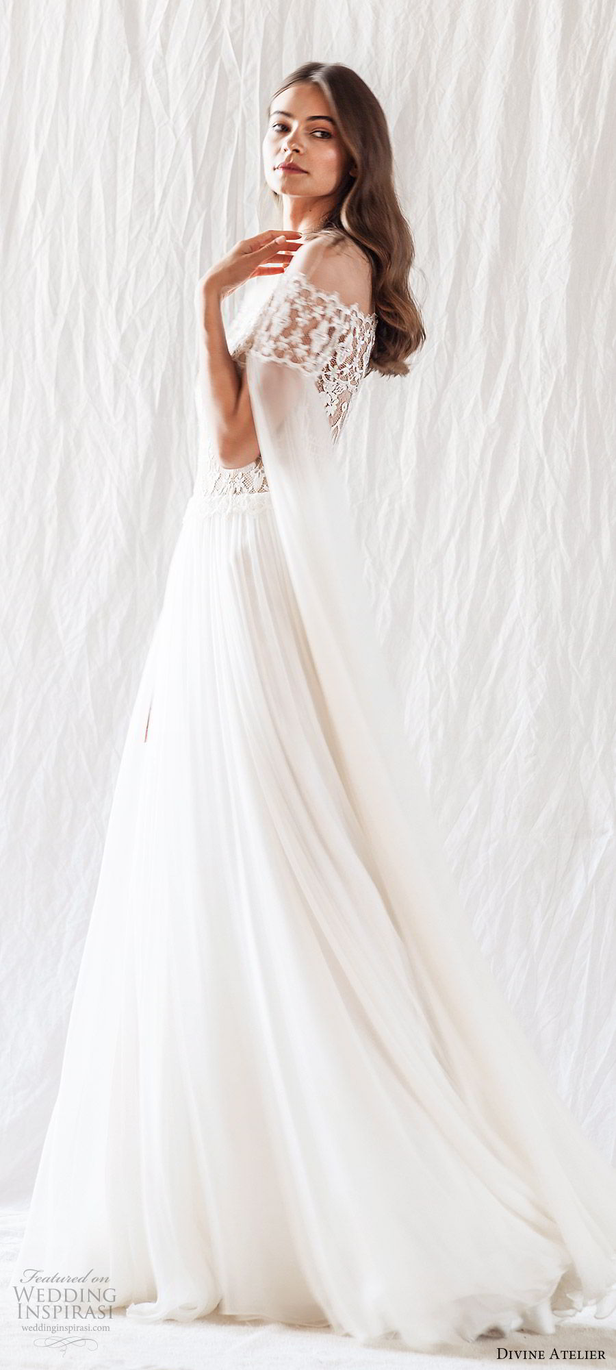 Divine Atelier 2019 Beach Wedding Dresses Lace Appliques With Long Sleeves Chiffon Bohemia Bridal Gowns Plus Size Caftan