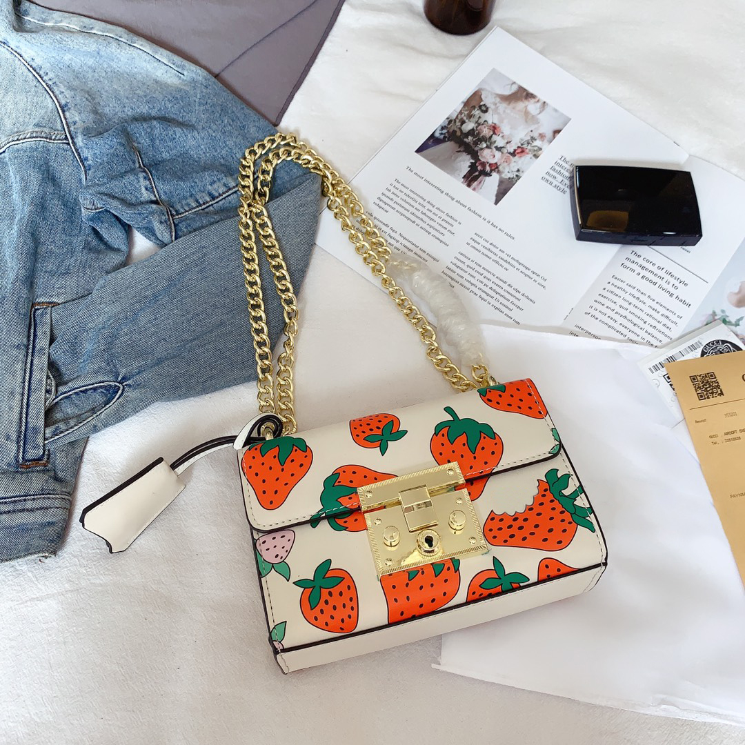 Designer Shoulder Bag Women Luxury Handbag Cross Body Strawberry Cute Fashion CFY2003051