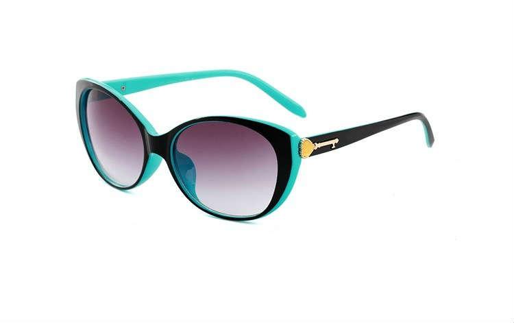 High Quality Brand Sun Glasses Women New Fashion 4099 Sunglasses Designer Eyewear for Mens Womens Sunglasses, White;black
High Quality Brand Sun Glasses Women New Fashion 4099 Sunglasses Designer Eyewear for Mens Womens Sunglasses, White;black