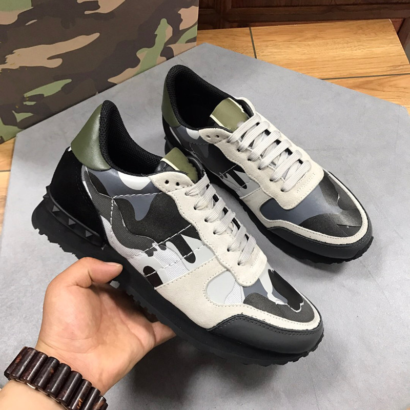 2021 New designer Famous Casual Shoes For Men Net cloth breathable Leather Sneakers men outdoors motion Shoes Size 38-46, Hunter green
2021 New designer Famous Casual Shoes For Men Net cloth breathable Leather Sneakers men outdoors motion Shoes Size 38-46, Hunter green
