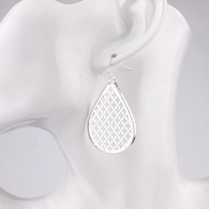 2019 Trendy Women Jewelry Copper Gold Border Brass Water Drop Filigree Morocco Magnolia Teardrop Copper Metallic Mesh Statement Earrings, Silver
2019 Trendy Women Jewelry Copper Gold Border Brass Water Drop Filigree Morocco Magnolia Teardrop Copper Metallic Mesh Statement Earrings, Silver