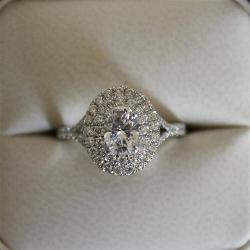 New Arrival Luxury Jewelry 925 Sterling Silver Oval Cut White Topaz CZ Diamond Gemstones Party Eternity Women Wedding Band Ring Gift