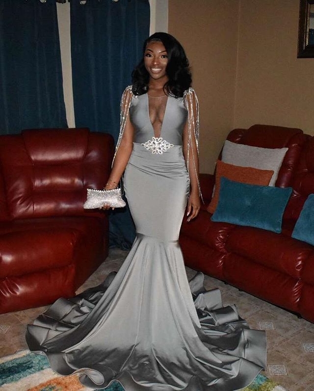 Mermaid Formal Dresses Long Illusion Front Grey Jersey Prom Dress Girls Graduation Dresses 2022 Newly robe de bal femme longue, Dark navy
Mermaid Formal Dresses Long Illusion Front Grey Jersey Prom Dress Girls Graduation Dresses 2022 Newly robe de bal femme longue, Dark navy