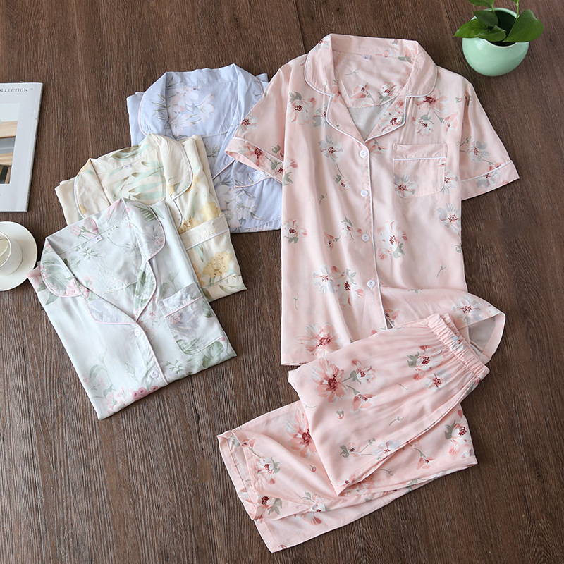 Spring Summer New Cotton Women's Pajamas Floral Pajamas for women Pyjamas Sleepwear Pijamas Short-sleeved Trousers Homewear
Spring Summer New Cotton Women's Pajamas Floral Pajamas for women Pyjamas Sleepwear Pijamas Short-sleeved Trousers Homewear