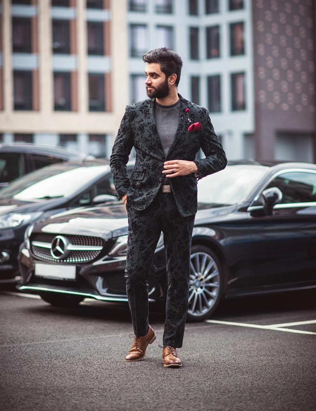 Black Wedding Tuxedos High Quality Flower Pattern Two Button Mens Groom Suits Notached Lapel Slim Fit Prom Party Blazer Jacket 2 Pieces