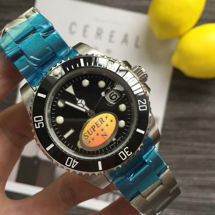Designer Orologio di Lusso Mens Automatic Watch Green Watches 116610LV Orologio Wristwatches Orologi da Uomo, Box
Designer Orologio di Lusso Mens Automatic Watch Green Watches 116610LV Orologio Wristwatches Orologi da Uomo, Box