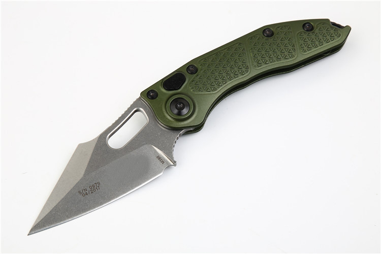 New Auto Tactical Folding Knife D2 Stone Wash Blade Green T6061 Handle Outdoor Pocket Knives EDC Gear
New Auto Tactical Folding Knife D2 Stone Wash Blade Green T6061 Handle Outdoor Pocket Knives EDC Gear