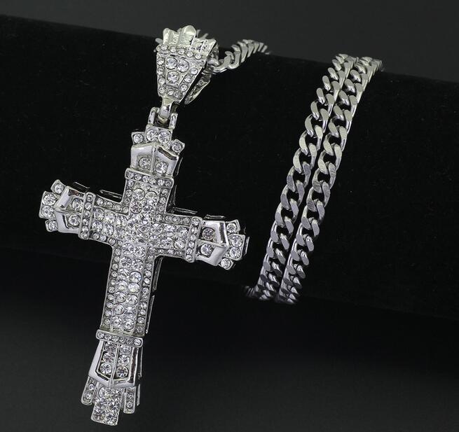 18K Gold Plated Stainless Steel Cuban Chain Water Diamond Retro Cutout Pendant Necklace