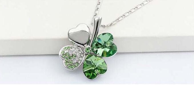 2020 925 Silver Necklace Jewelry Real Austria Crystal Sweet Style Four Leaf Clover Pendant Necklace Jewelry For Women Wedding Gift 5 Colors
