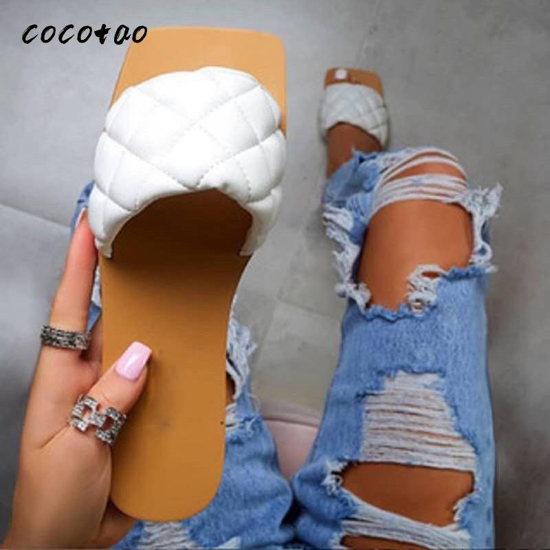 European And American Large Size Foreign Trade Sandals And Slippers Small Fragrance Style Square Head Fashion Comfortable Beach, Transparent
European And American Large Size Foreign Trade Sandals And Slippers Small Fragrance Style Square Head Fashion Comfortable Beach, Transparent