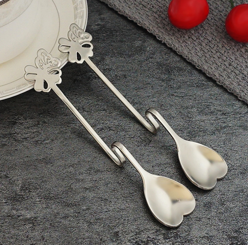 Heart Shaped Spoons Suspensible Seasoning Ladle Scoop Twisting Hanging Cup Coffee Dessert Teaspoon Stainless Steel
Heart Shaped Spoons Suspensible Seasoning Ladle Scoop Twisting Hanging Cup Coffee Dessert Teaspoon Stainless Steel