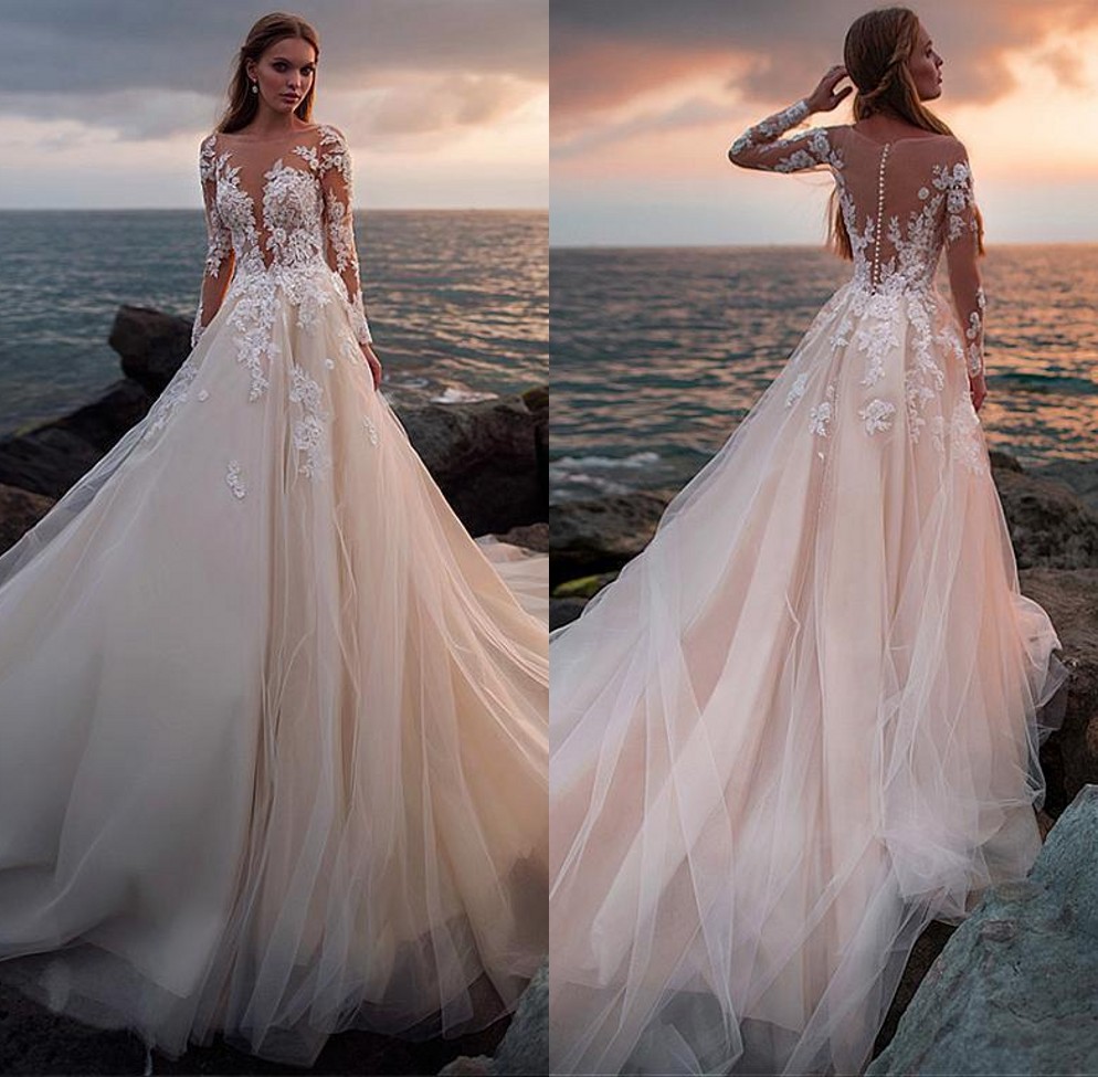 2021 Champagne A-line Wedding Dresses Lace Applique Sheer Long Sleeve Tulle Cour Train Vintage Beach Plus Size Wedding Dress Bridal Gowns, White
2021 Champagne A-line Wedding Dresses Lace Applique Sheer Long Sleeve Tulle Cour Train Vintage Beach Plus Size Wedding Dress Bridal Gowns, White
