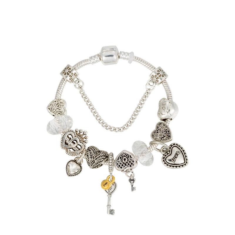 2019 new European DIY bracelet women peach heart-shaped ancient silver alloy large hole bead bead bracelet DIY love pendant bracelet love br
2019 new European DIY bracelet women peach heart-shaped ancient silver alloy large hole bead bead bracelet DIY love pendant bracelet love br