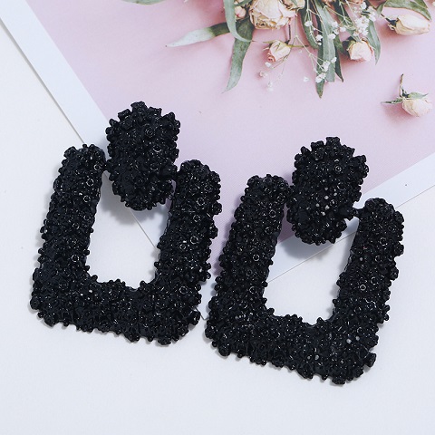 Wholesale-trendy fashion luxury designer vintage exaggerated 3d carved geometric big metal square box woman pendant stud earrings
Wholesale-trendy fashion luxury designer vintage exaggerated 3d carved geometric big metal square box woman pendant stud earrings