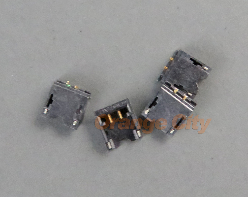 Battery Interface Power Charging Connector Battery Socket Plug for NS Switch JoyCon Controller
Battery Interface Power Charging Connector Battery Socket Plug for NS Switch JoyCon Controller