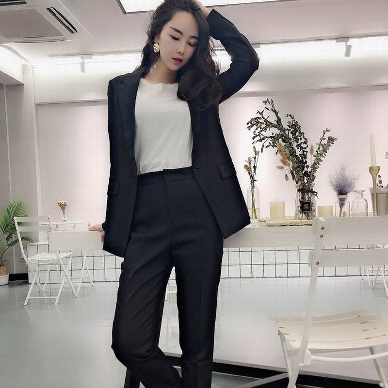 Women' suit 2019 autumn new fashion casual temperament slim slimming single buckle small suit trousers two-piece
Women' suit 2019 autumn new fashion casual temperament slim slimming single buckle small suit trousers two-piece
