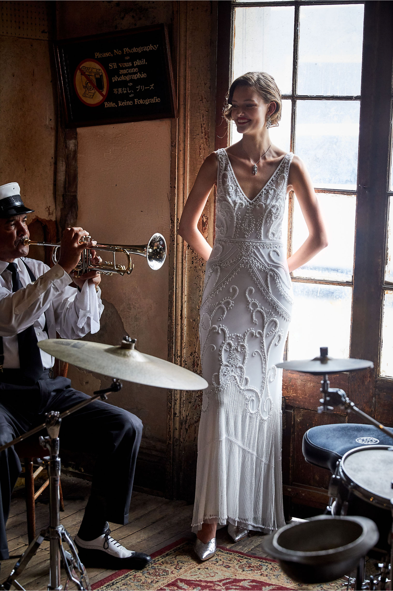 2019 BHLDN Mermaid Wedding Dresses V Neck Lace Beads Pearls Floor Length Beach Wedding Dress Sexy Back Country Gowns Robe De Mariée Plus