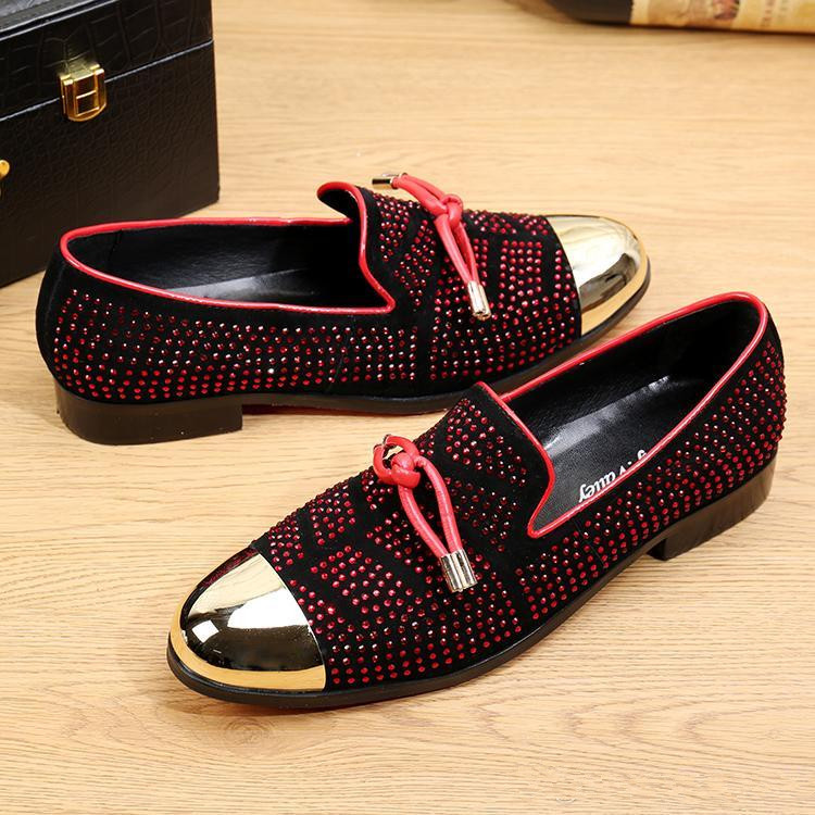 Hot Sale Casual Formal groomsmen Shoes For Men Black Genuine Leather Tassel Men Wedding groom Shoes Gold Metallic Studded Loafers 3 Colors