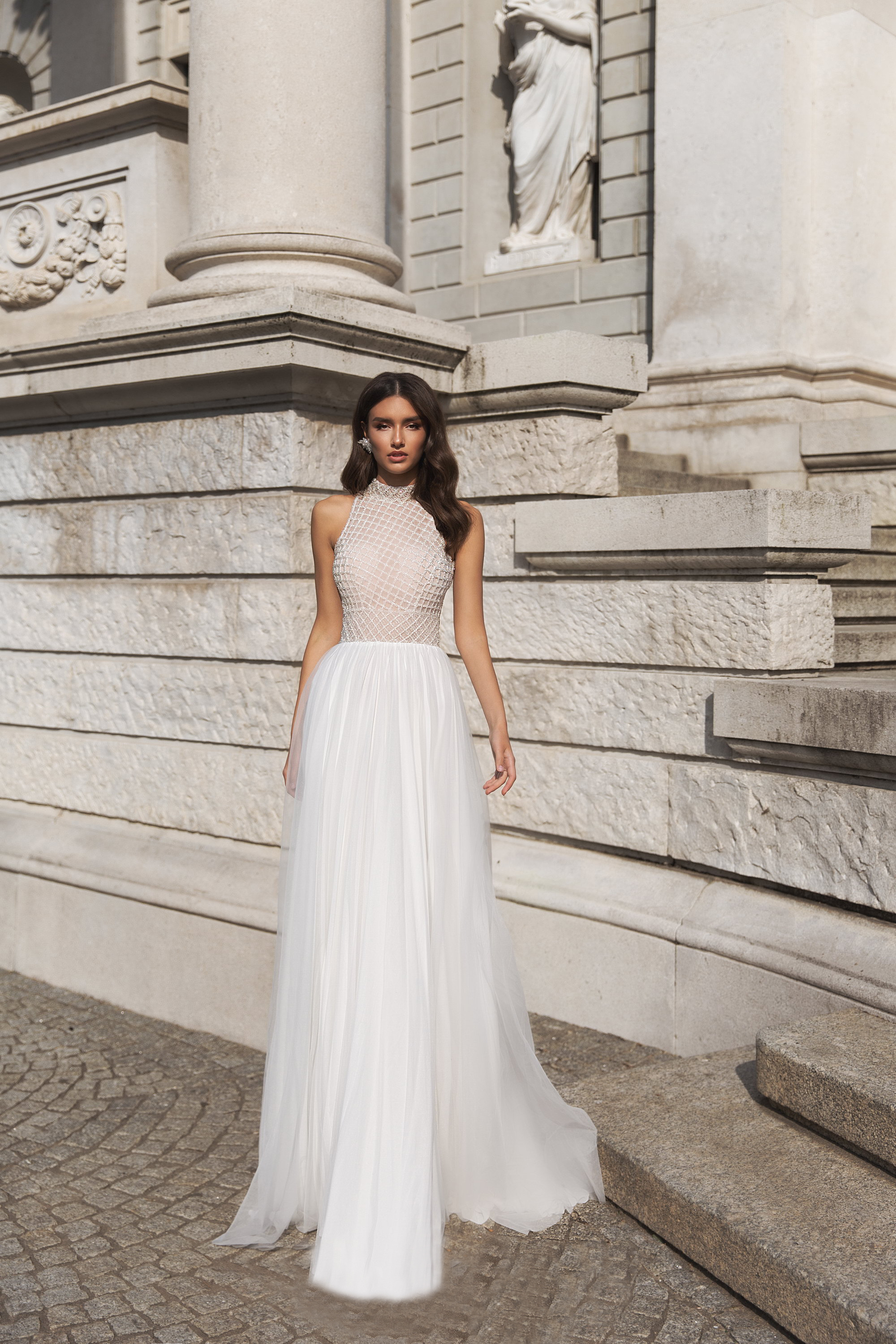 2020 Bohemian Wedding Dresses High Neck Lace Beads A Line Beach Wedding Dress Sweep Train Hollow Back Boho Bridal Gowns Vestidos De Novia