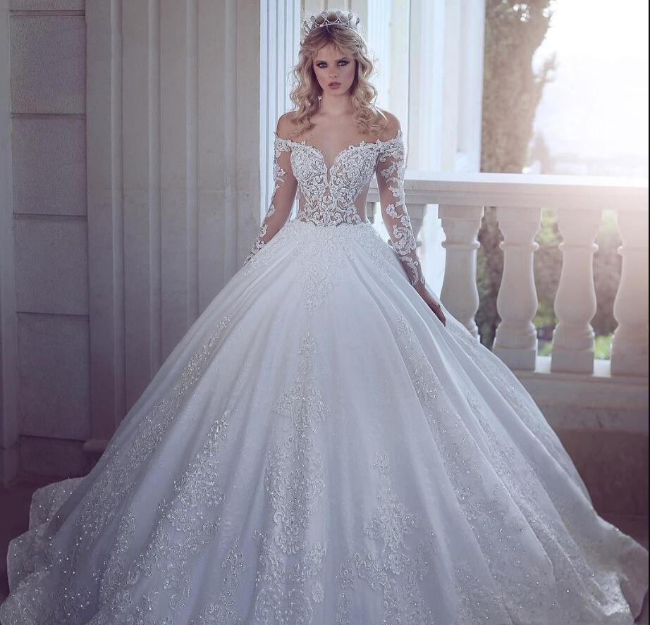 2020 New Luxury A Line Wedding Dresses Illusion Off Shoulder Lace Appliques Crystal Beaded Long Sleeves Sweep Train Plus Size Bridal Gowns, Dark green
2020 New Luxury A Line Wedding Dresses Illusion Off Shoulder Lace Appliques Crystal Beaded Long Sleeves Sweep Train Plus Size Bridal Gowns, Dark green