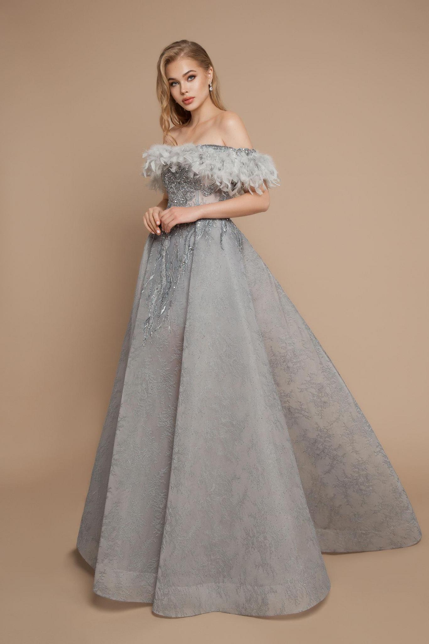 Silver 2020 A Line Prom Dresses Off The Shoulder Feather Beading Evening Gowns Sweep Train Formal Party Second Gowns