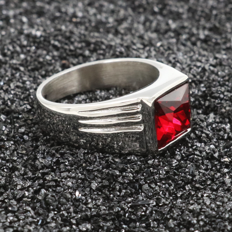 Wholesale Hot Silver Titanium Steel Inlay Green Square Red Green Stone Black Men Ring Australian Gem Zirconia Wedding Ring Christmas Gift
Wholesale Hot Silver Titanium Steel Inlay Green Square Red Green Stone Black Men Ring Australian Gem Zirconia Wedding Ring Christmas Gift