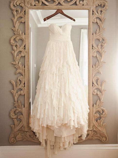 Chiffon Tiered Layers Beach Wedding Dresses 2020 Court Train Bridal Gowns Plus Size Robe De Mariee