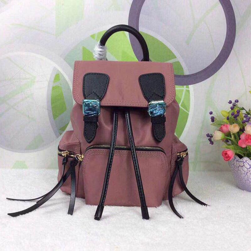 2019wholesale mini back pack waterproof sport shoulder bag handbag presbyopic package messenger bag parachute fabric mobile phone purse, Red
2019wholesale mini back pack waterproof sport shoulder bag handbag presbyopic package messenger bag parachute fabric mobile phone purse, Red