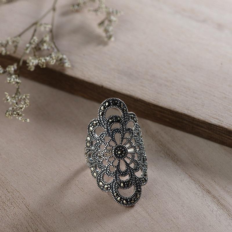 Silver MARCASITE Ring Statement Flower New Fashion S925 Sterling Silver Rings for Women Jewelry Adjustable Size
Silver MARCASITE Ring Statement Flower New Fashion S925 Sterling Silver Rings for Women Jewelry Adjustable Size