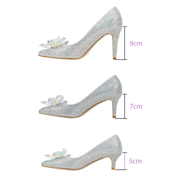 Luxury style 2020 wedding shoes crystal diamond pointed pointed high heel women sandals 5CM 7CM 9CM sheepskin size 35-41, White
Luxury style 2020 wedding shoes crystal diamond pointed pointed high heel women sandals 5CM 7CM 9CM sheepskin size 35-41, White