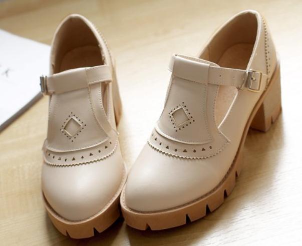 2019 Women's shoes in Spring and Autumn with New style High heel Coarse heel round head waterproof table @2270, Beige
2019 Women's shoes in Spring and Autumn with New style High heel Coarse heel round head waterproof table @2270, Beige