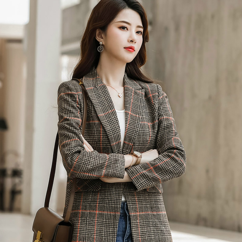 Retro Plaid Ladies Blazer Brown Loose Casual Simple Suit Jacket Stylish Veste Blazer Korean High Street Women's Clothing MM60NXZ
Retro Plaid Ladies Blazer Brown Loose Casual Simple Suit Jacket Stylish Veste Blazer Korean High Street Women's Clothing MM60NXZ