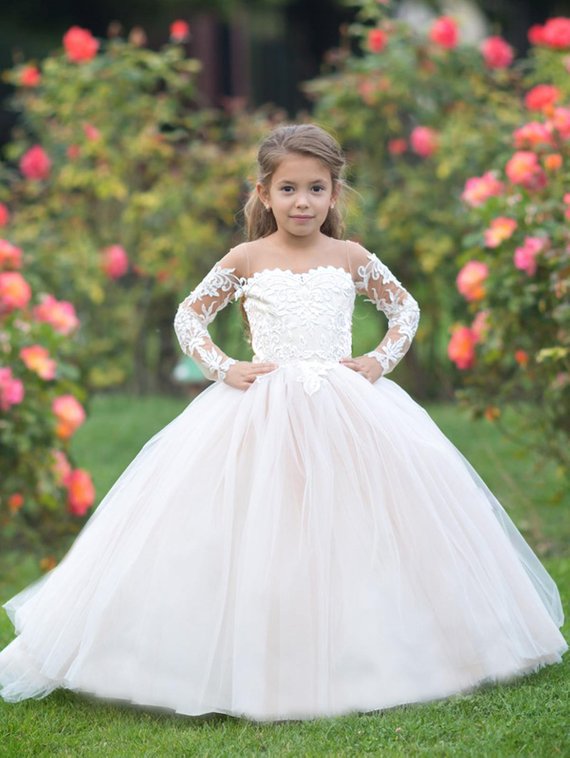 White Flower Girl Dresses Jewel Neck Lace Appliqued Long Sleeve Ball Gown Girls Pageant Dress With Free Petticoat Kids Formal Dress