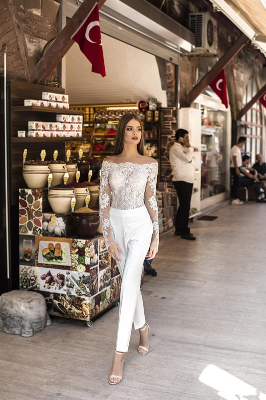 long sleeve wedding jumpsuit with detachable train sweep train beach bridal dress lace appliqued long robes de marie