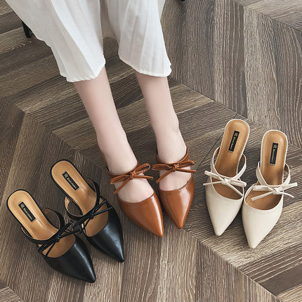 2020 spring European and American style pointed Baotou half slippers female sweet bow Harajuku high-heeled sandals and slippers, Beige
2020 spring European and American style pointed Baotou half slippers female sweet bow Harajuku high-heeled sandals and slippers, Beige
