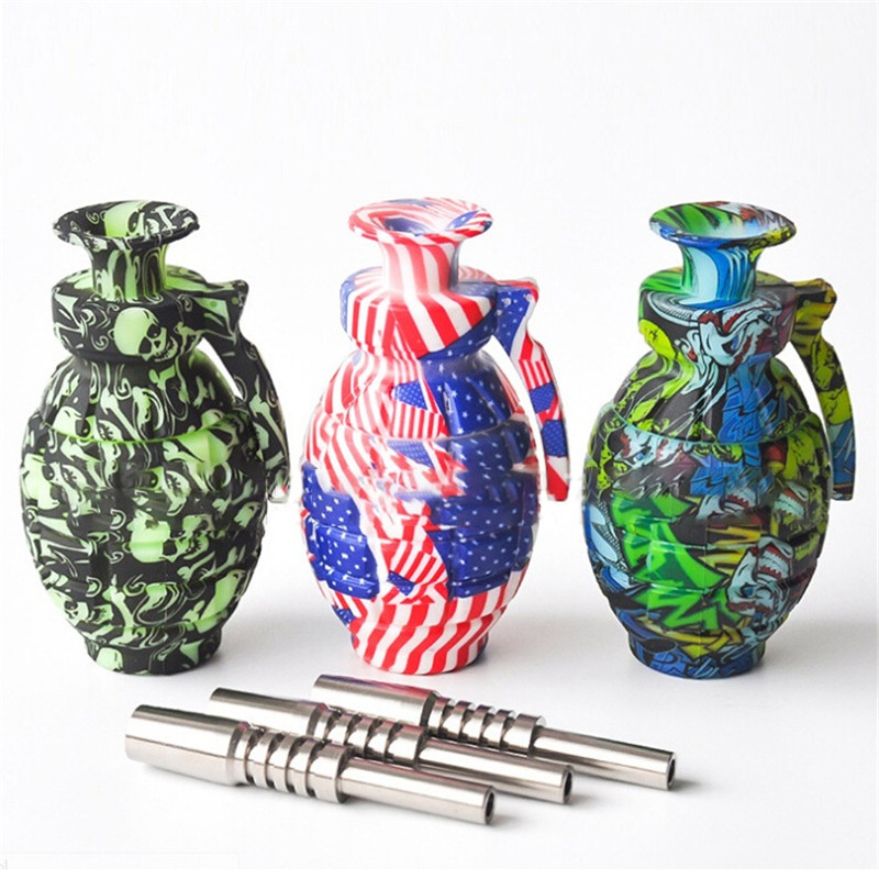 Grenade Style Silicon Dabber Smoking with Colorful Strips 14mm Titanium Tip Newest Detachable and Portable Handheld Pipe Silicon Dab Set Kit
Grenade Style Silicon Dabber Smoking with Colorful Strips 14mm Titanium Tip Newest Detachable and Portable Handheld Pipe Silicon Dab Set Kit