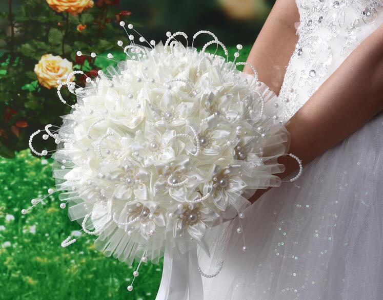 Pearl Silk Bridal Bouquet Romantic Rose Hand Flowers Silk Ribbon Pearl Wedding Bridesmaid Bouquet Floral Decoration