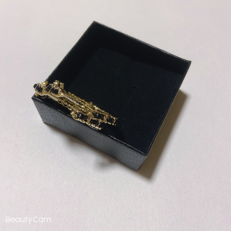 Good items semicircular matel chain earrings classic fashion pearl ear ring back with stamp ,for Ladies collect luxurious Jewelry vip gift, White
Good items semicircular matel chain earrings classic fashion pearl ear ring back with stamp ,for Ladies collect luxurious Jewelry vip gift, White