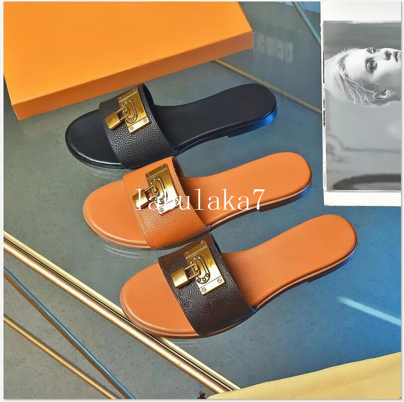 New Womens Slippers Scuffs Summer Sandals Beach Slide Slippers Girls Flip Flops Loafers Beautiful leather Slippers, Black
New Womens Slippers Scuffs Summer Sandals Beach Slide Slippers Girls Flip Flops Loafers Beautiful leather Slippers, Black