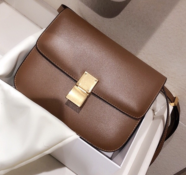 2021Womens luxury designer leather bags fashion and comfortable chain shoulder messenger bag handbag, Brown
2021Womens luxury designer leather bags fashion and comfortable chain shoulder messenger bag handbag, Brown