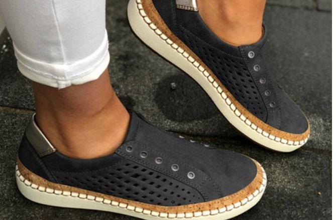 YEELOCA 2020 Spring Women Vulcanized Shoes Spring Women a001 Casual Shoes Fashion Hollow Out DS5378, Black
YEELOCA 2020 Spring Women Vulcanized Shoes Spring Women a001 Casual Shoes Fashion Hollow Out DS5378, Black