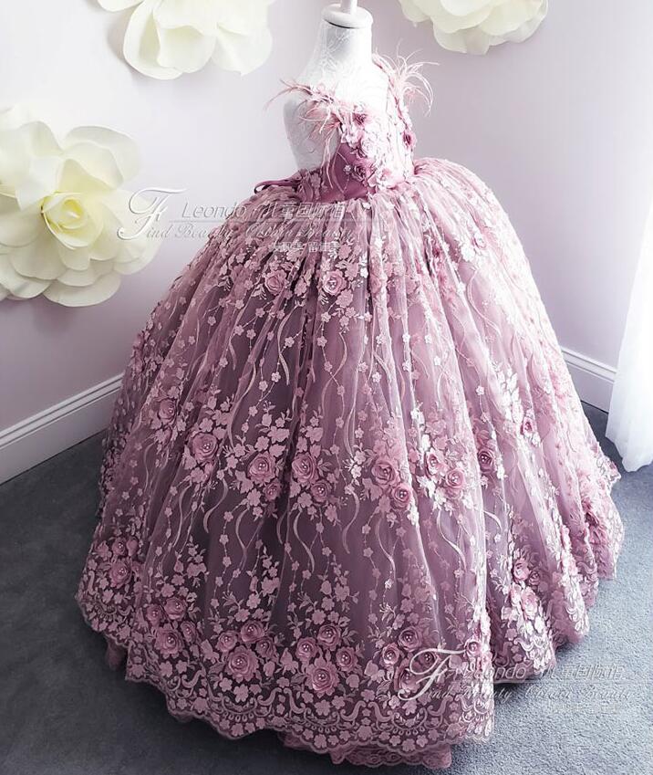 Purple Flower Girl Dresses For Weddings 3D Floral Appliqued Cute Little Girls Pageant Dress Feather First Holy Communion Dresses