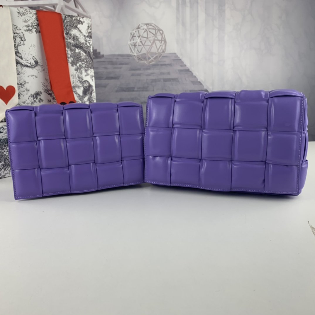 Hot new fashion brand luxury shoulder bag designer handbag luxury handbag leather solid color series woven crossbody bags ladies bags 24cm, 10
Hot new fashion brand luxury shoulder bag designer handbag luxury handbag leather solid color series woven crossbody bags ladies bags 24cm, 10