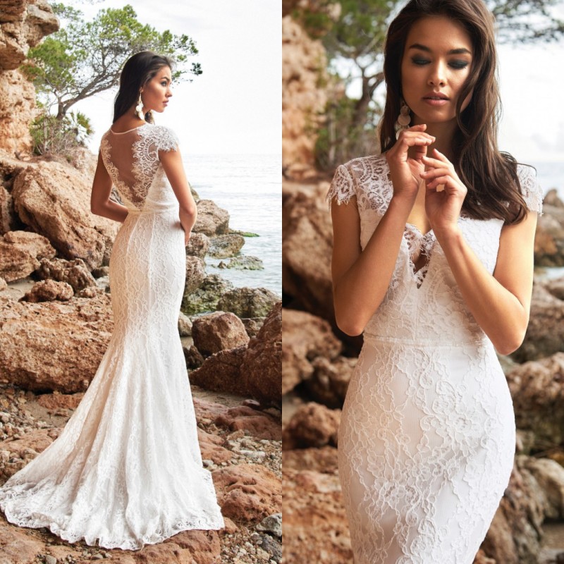 2020 Elegant Mermaid Wedding Dresses V Neck Sleeveless Appliques Lace Wedding Gowns Sweep Train Bridal Dresses, Blue
2020 Elegant Mermaid Wedding Dresses V Neck Sleeveless Appliques Lace Wedding Gowns Sweep Train Bridal Dresses, Blue