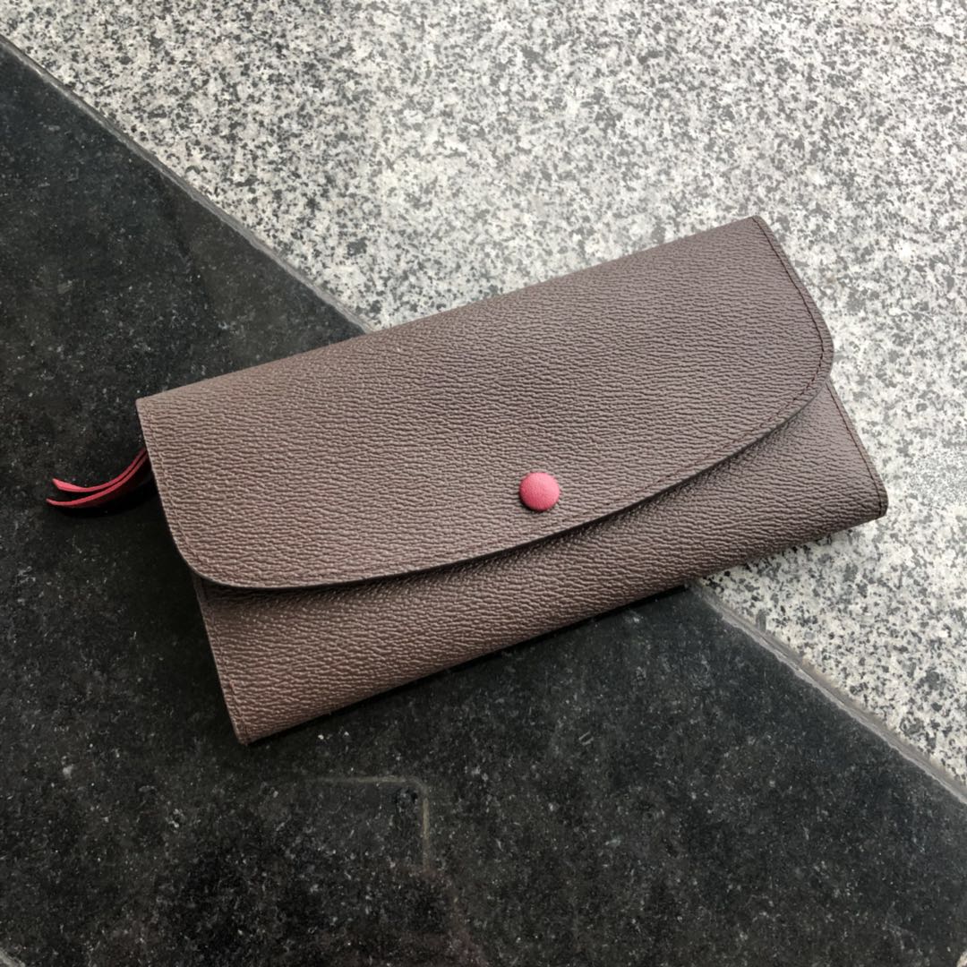 Wholesale top quality bottoms wallet long for women wallet lady multicolor coin purse Card holder women classic zipper pocket clutch purse, Chocolate
Wholesale top quality bottoms wallet long for women wallet lady multicolor coin purse Card holder women classic zipper pocket clutch purse, Chocolate